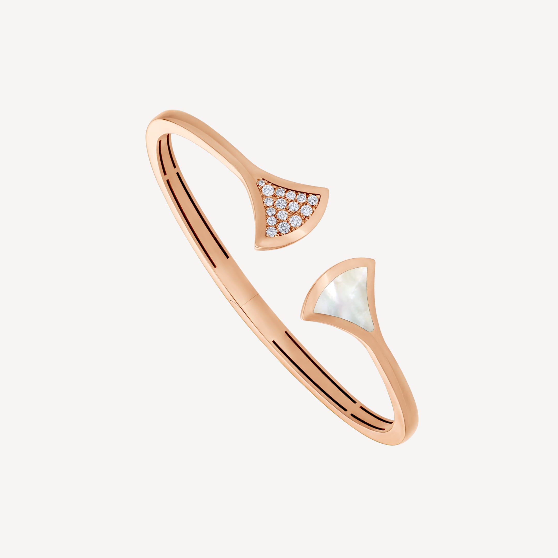 18K BVLGARI BV DIVAS' DREAM Bangle Bracelet