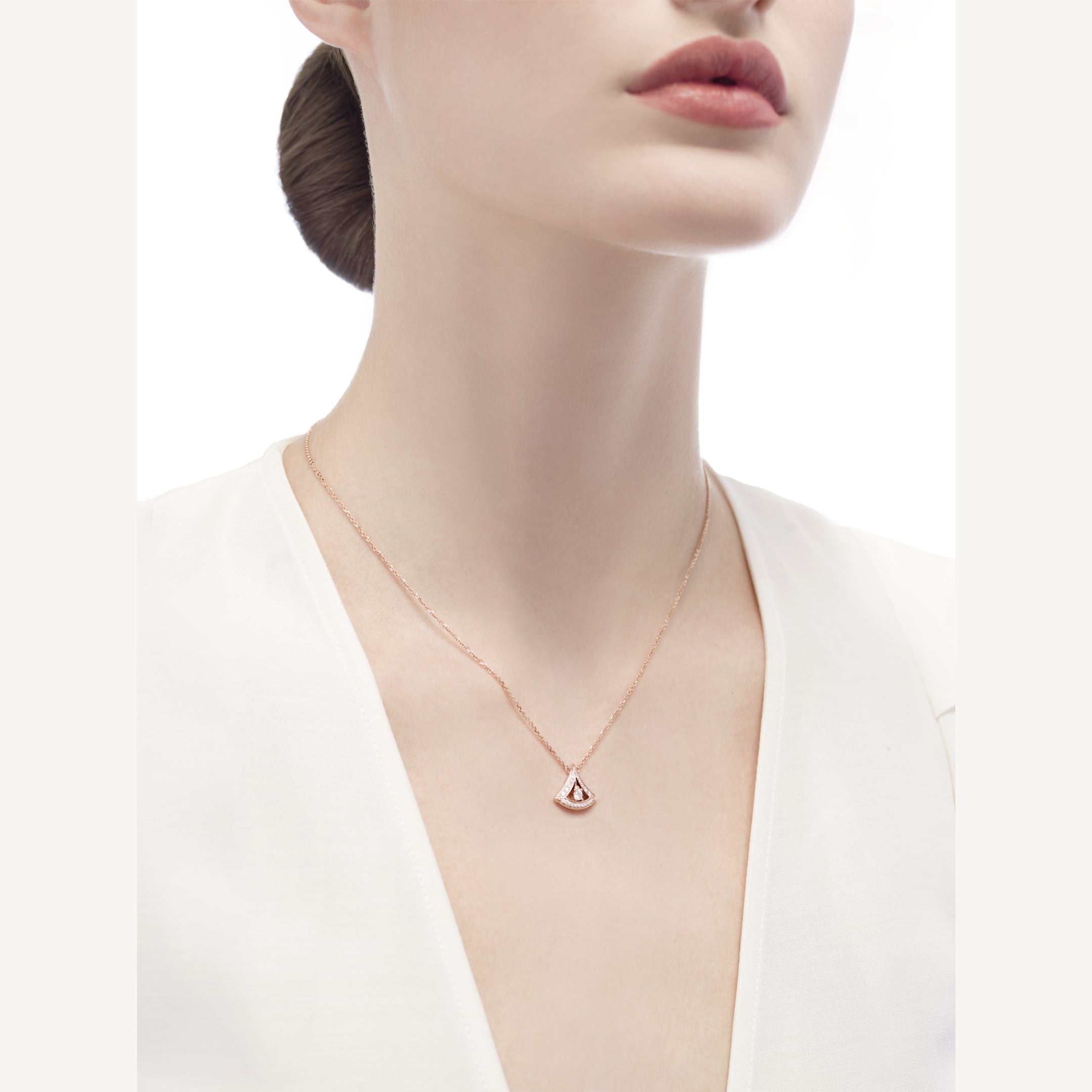 18K BVLGARI Divas' Dream Pave Diamond Openwork Necklace