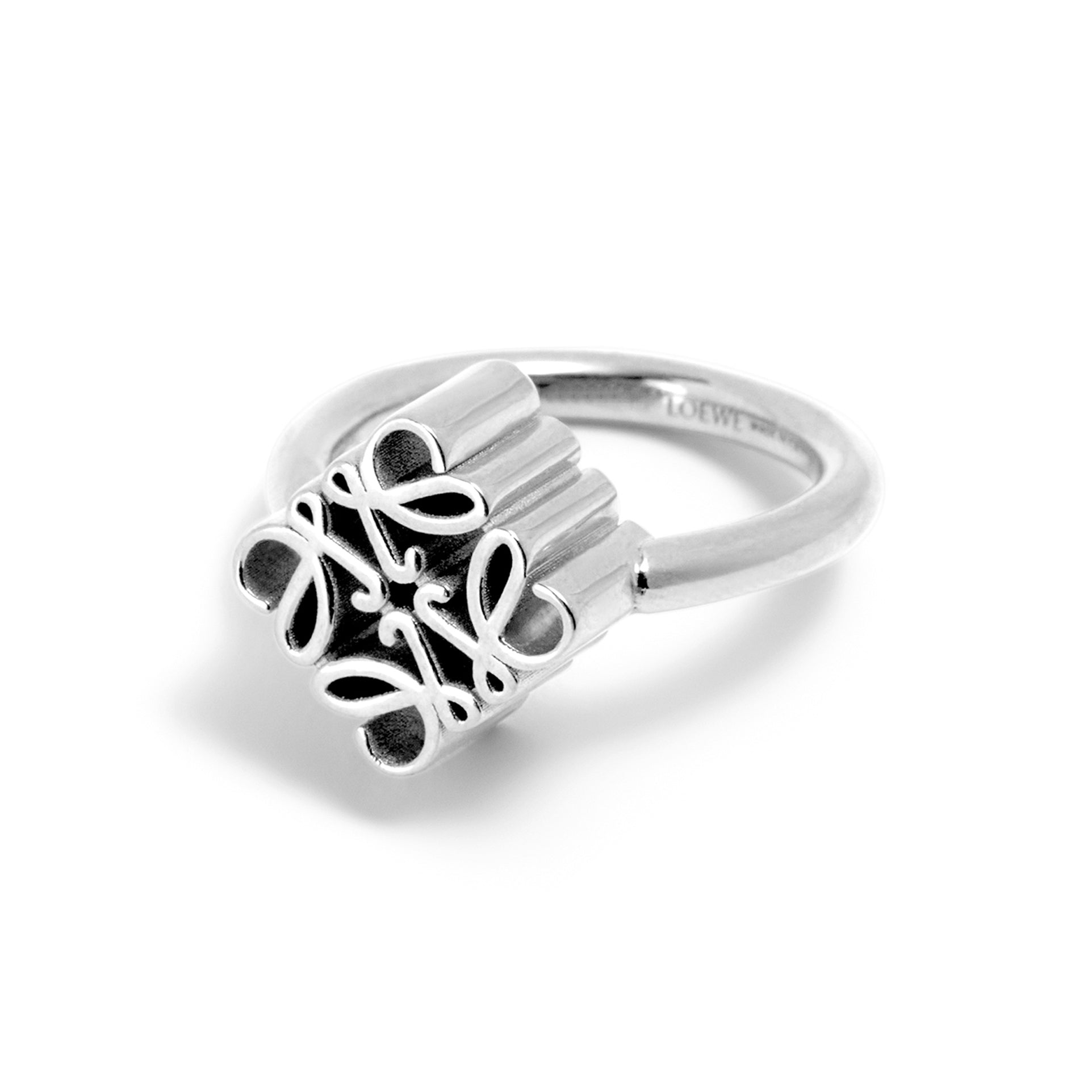 18K Loewe Anagram Single Anagram Ring