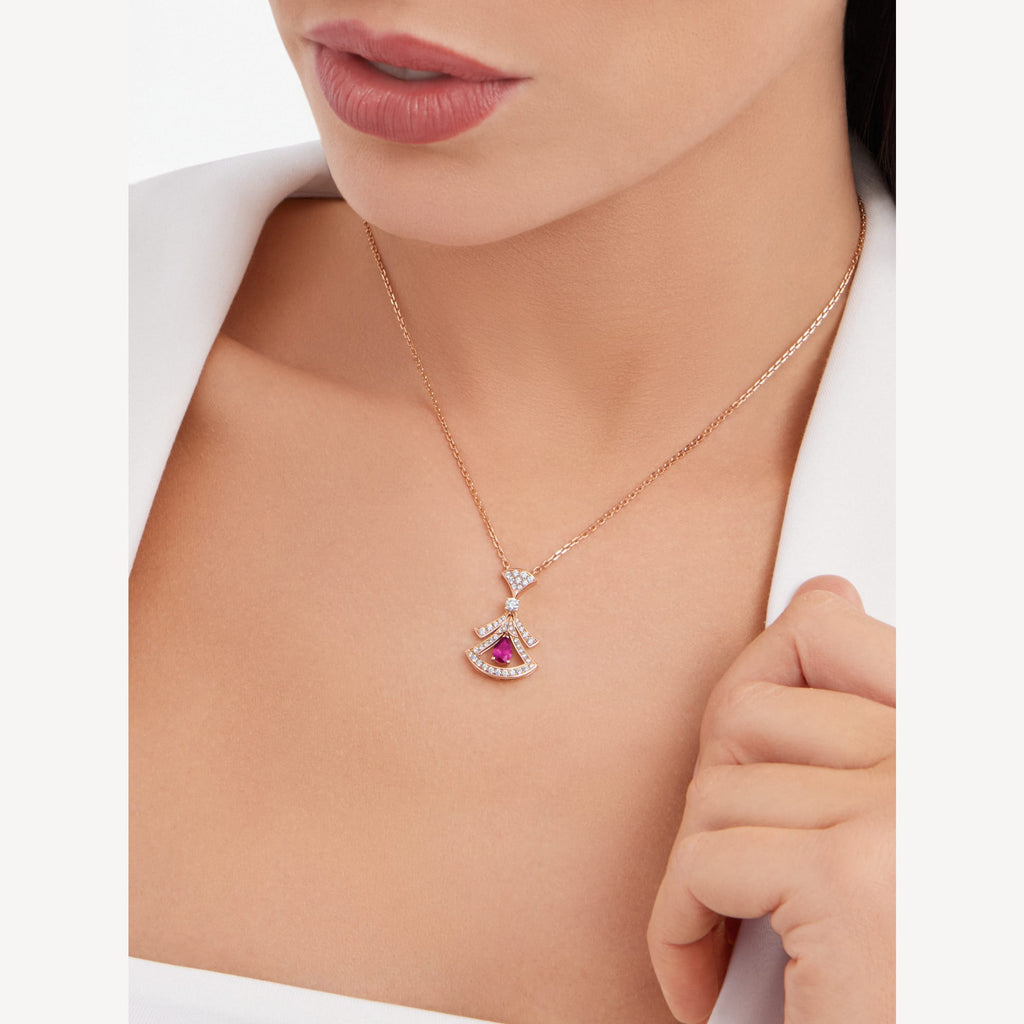 18K BVLGARI BV Divas' Dream Pearls Diamond Necklace