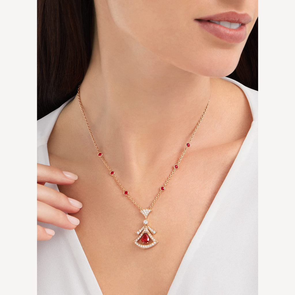 18K BVLGARI Divas' Dream Diamond Necklace