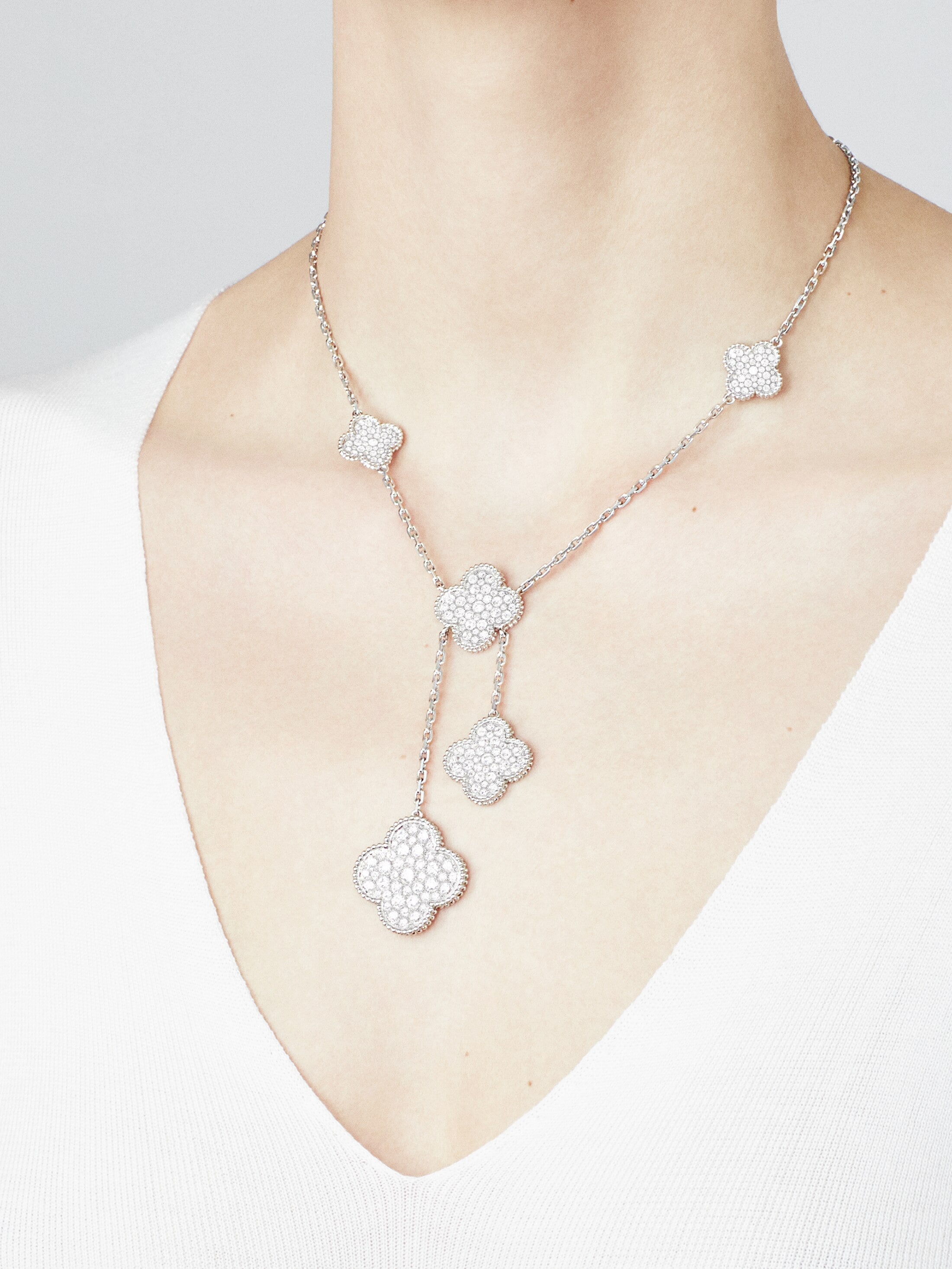 18K Van Cleef & Arpels Magic Alhambra Six Motifs Diamonds Necklace