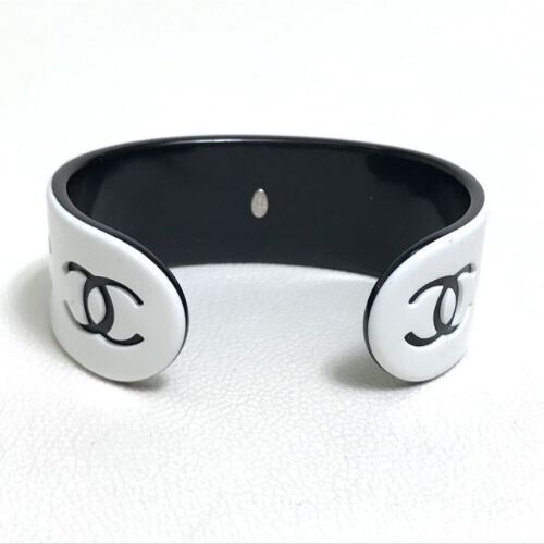 18K Chanel COCO Cuff Bracelet