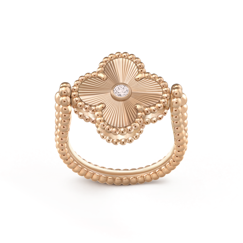 18K Van Cleef & Arpels Vintage Alhambra Reversible Ring