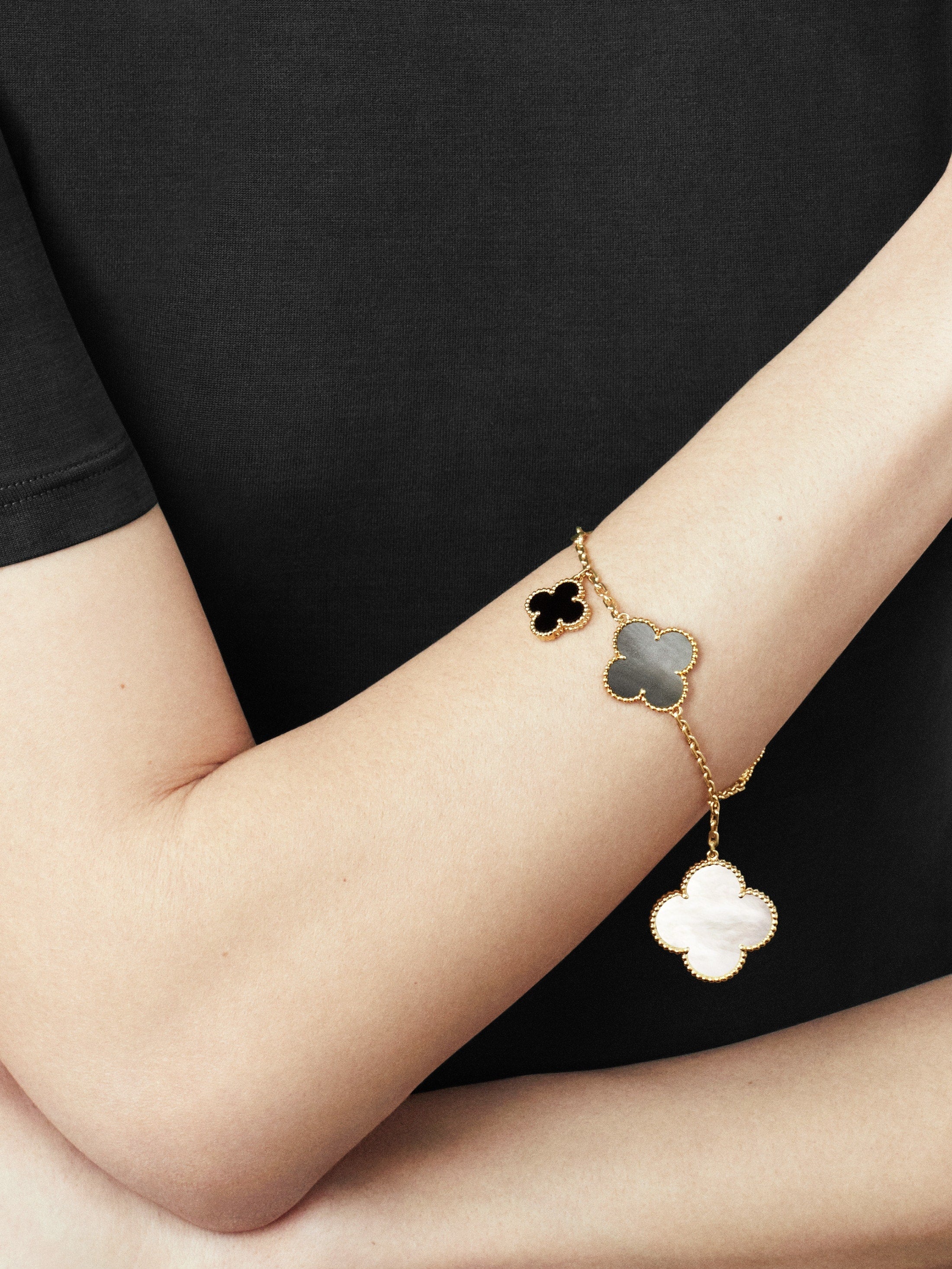 18K Van Cleef & Arpels Magic Alhambra Five Motifs Clover Bracelet