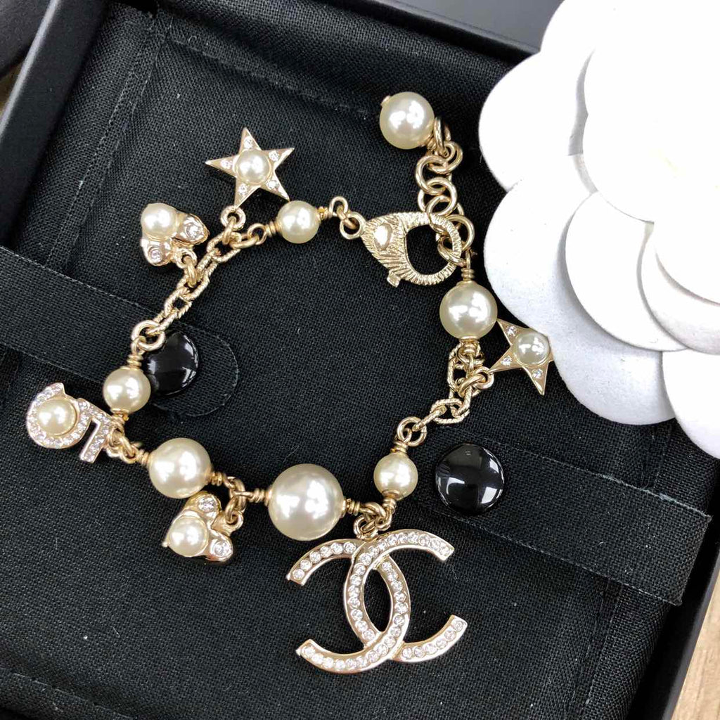 18K Chanel Pearls & Diamonds Bracelet