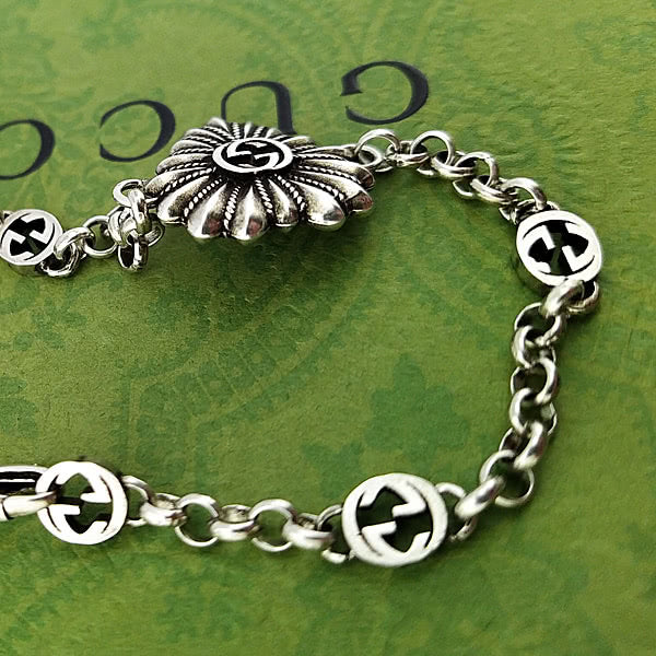 Gucci Interlocking G Heart Bracelet