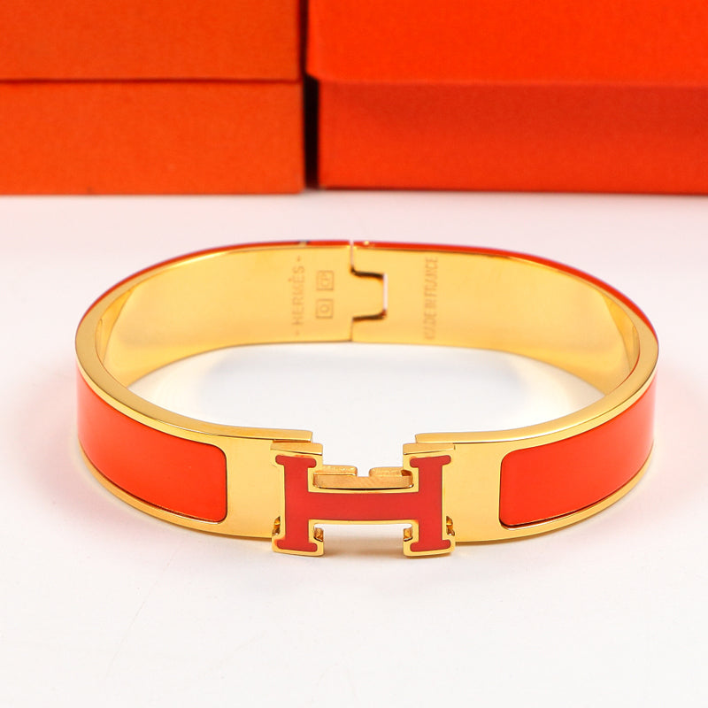 18K Clic Hermes Orange Bracelet