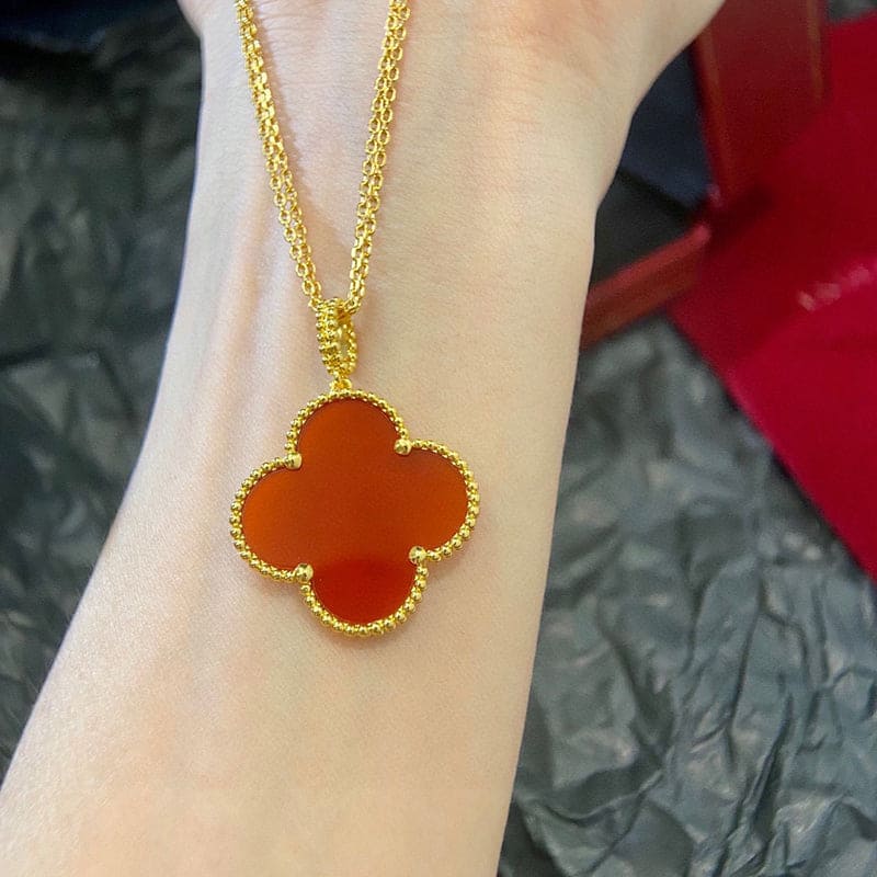 18K Van Cleef & Arpels Magic Alhambra One Motifs Carnelian Clover Necklace