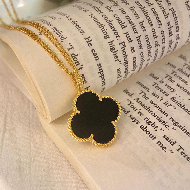 18K Van Cleef & Arpels Magic Alhambra One Motifs Black Clover Necklace