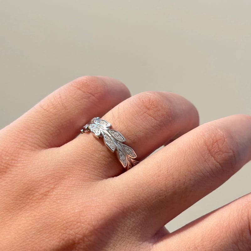 18K Tiffany White Gold Victoria Vine Ring