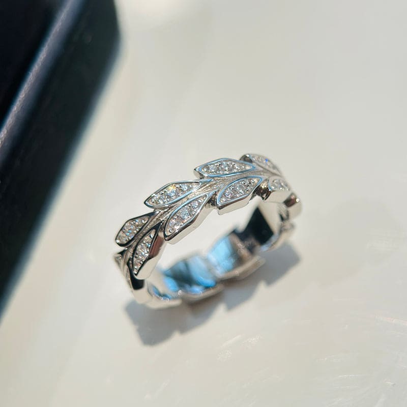 18K Tiffany White Gold Victoria Vine Ring