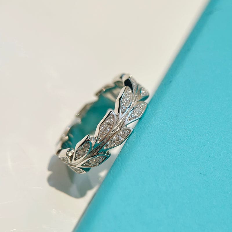 18K Tiffany White Gold Victoria Vine Ring