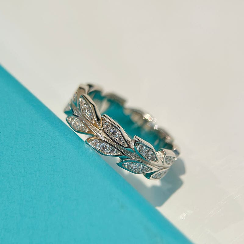 18K Tiffany White Gold Victoria Vine Ring