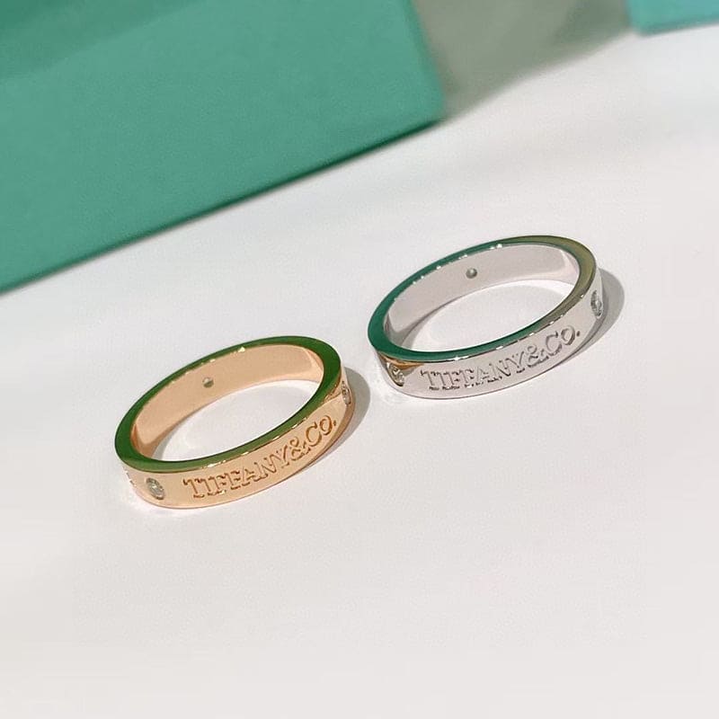18K Tiffany Rose Gold T Wedding Ring