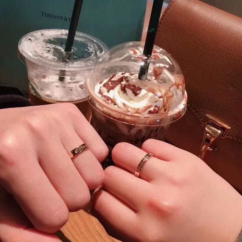 18K Tiffany White Gold Wedding Ring