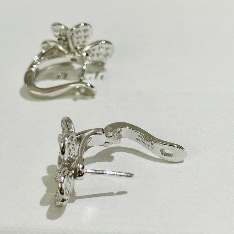 18K Van Cleef & Arpels Frivole Small Model Earrings