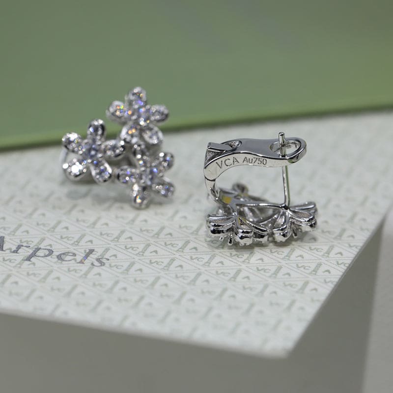 18K Van Cleef & Arpels Lotus Three Flowers Earrings