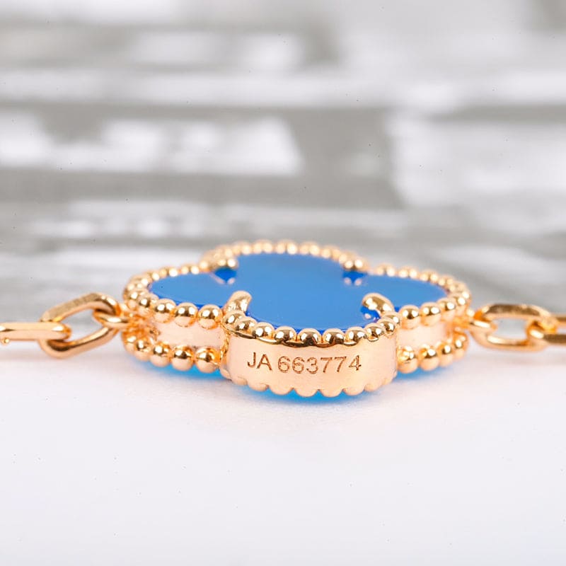 18K Van Cleef & Arpels Vintage Alhambra Five Motifs Agate Clover Bracelet