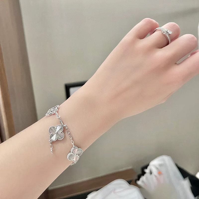 18K Van Cleef & Arpels Vintage Alhambra Five Motifs Diamonds Clover Bracelet