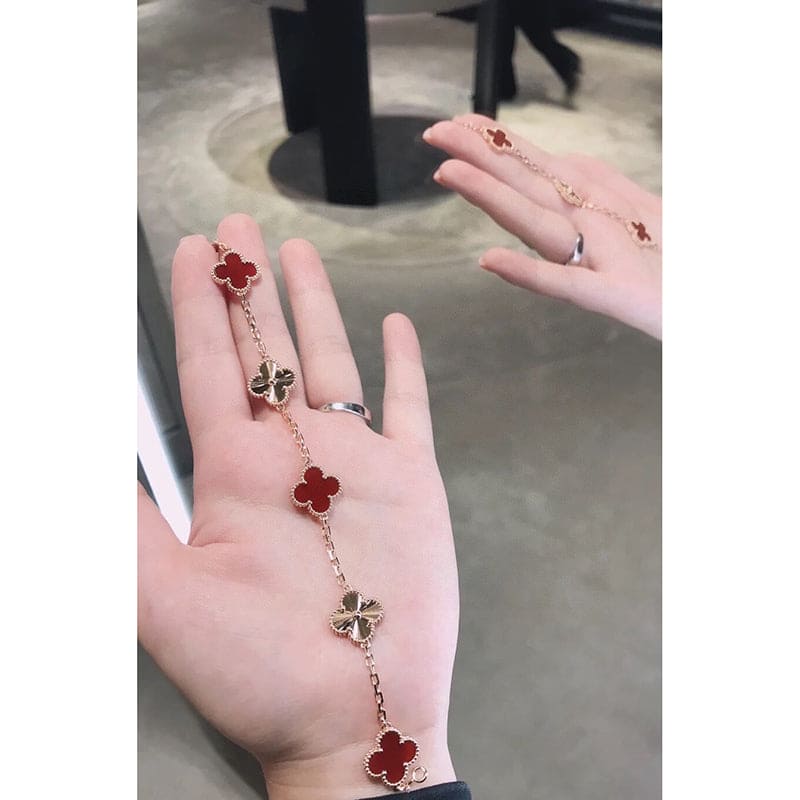 18K Van Cleef & Arpels Vintage Alhambra Five Motifs Carnelian Clover Bracelet