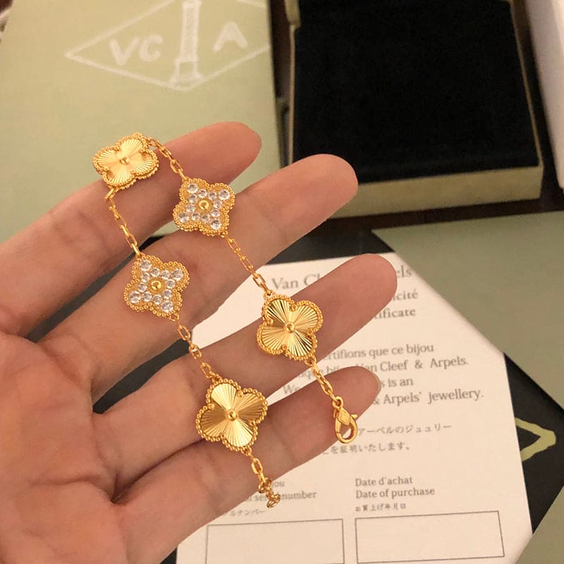18K Van Cleef & Arpels Vintage Alhambra Five Motifs Diamonds Clover Bracelet