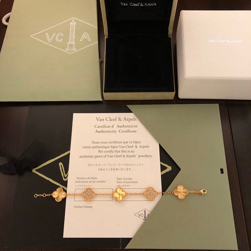 18K Van Cleef & Arpels Vintage Alhambra Five Motifs Diamonds Clover Bracelet