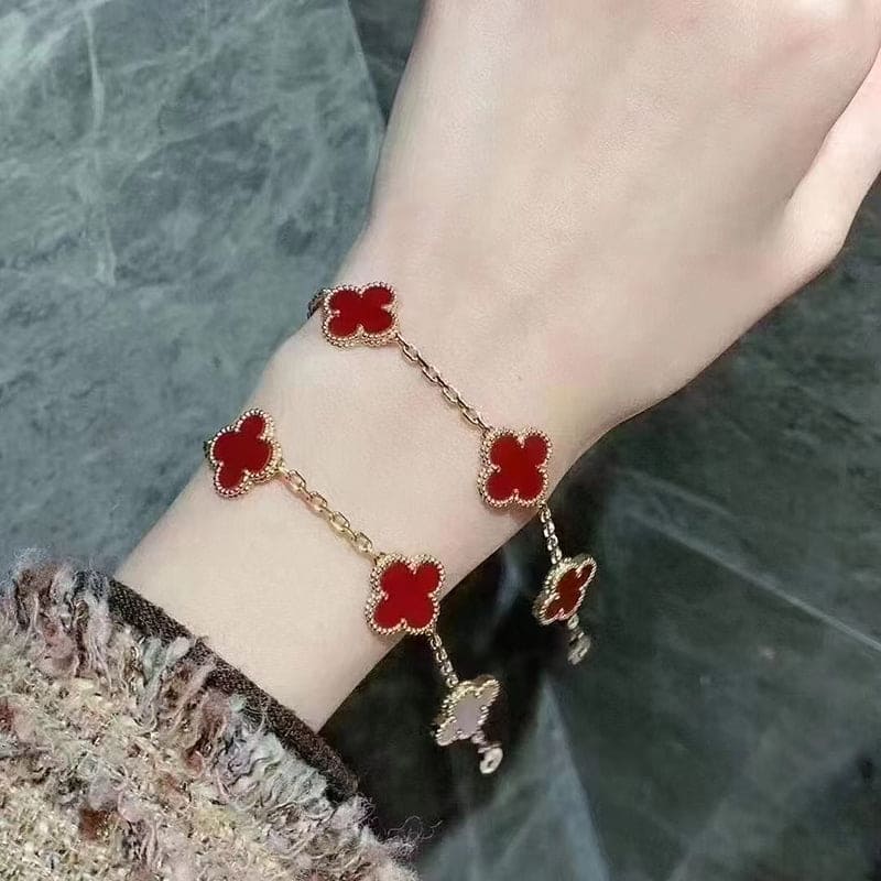 18K Van Cleef & Arpels Vintage Alhambra Five Motifs Carnelian Clover Bracelet