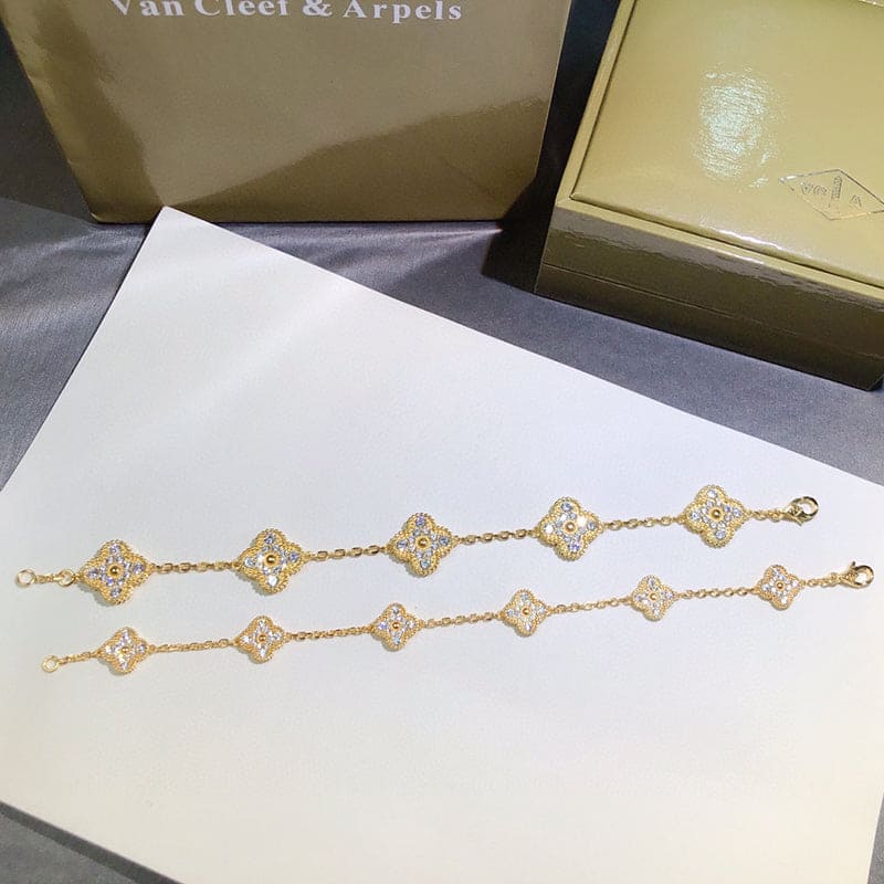 18K Van Cleef & Arpels Vintage Alhambra Diamonds Clover Bracelet