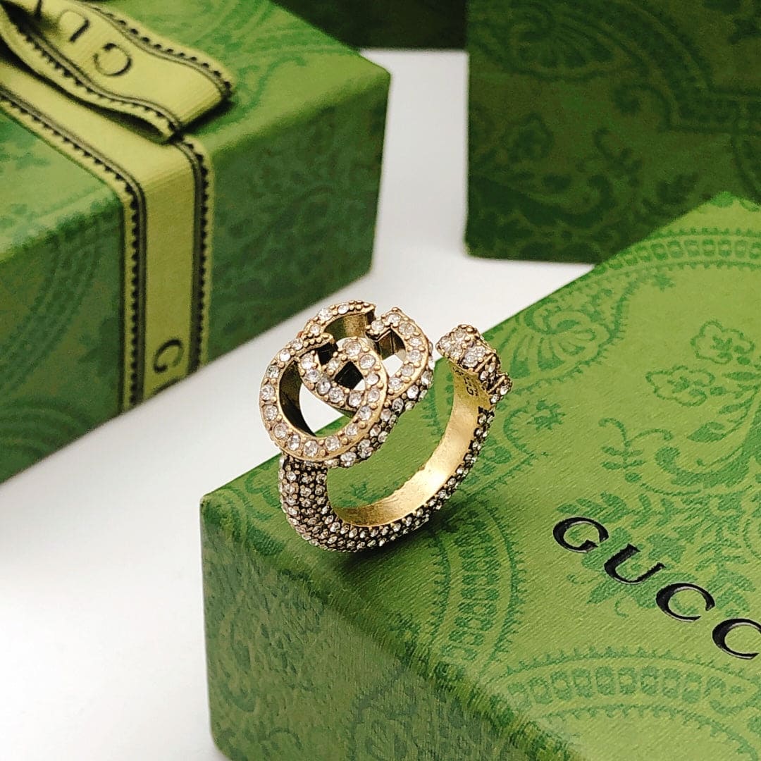 18K Gucci Crystal Ring