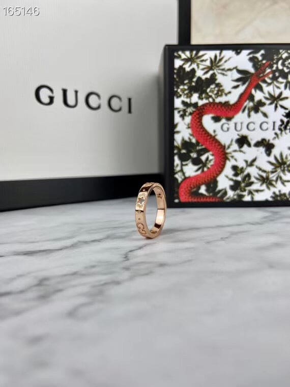 18K Gucci Icon Yellow Gold Ring