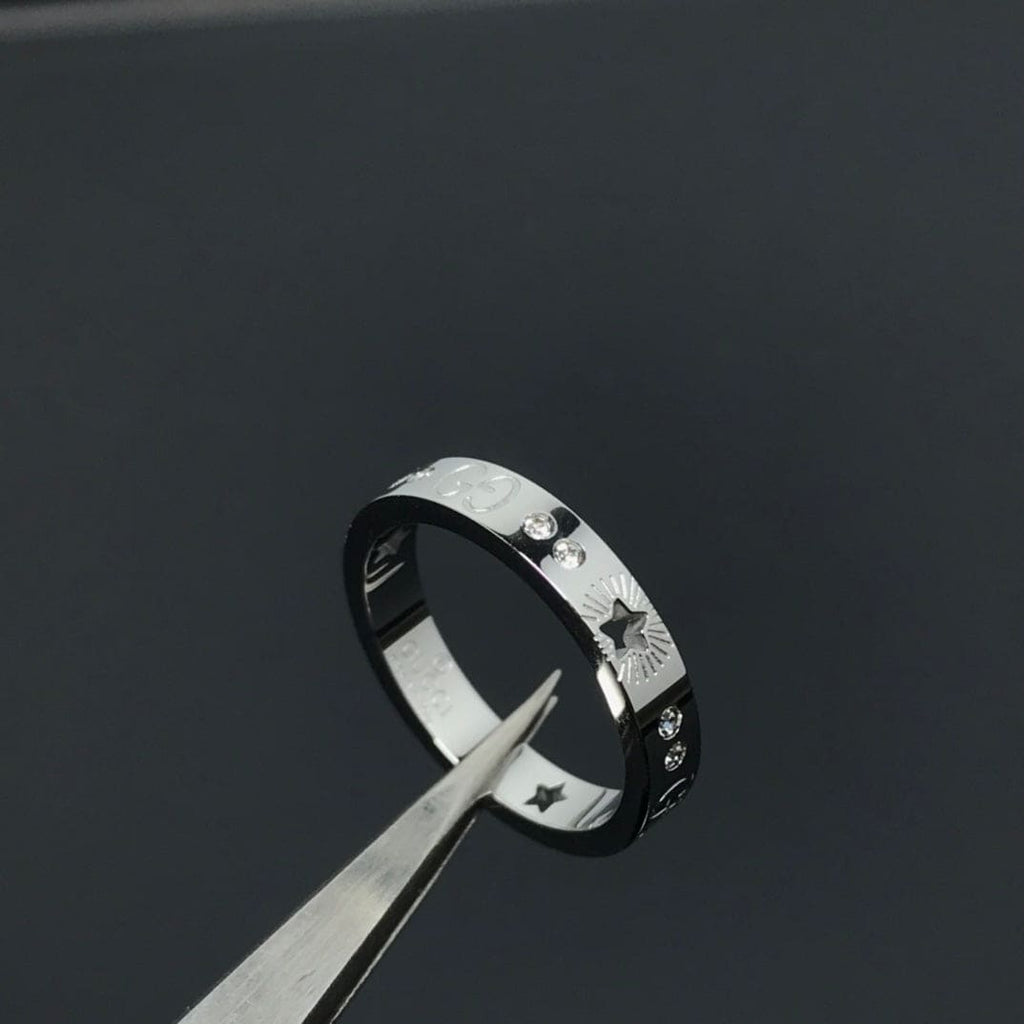 18K Gucci Icon Diamonds White Gold Ring
