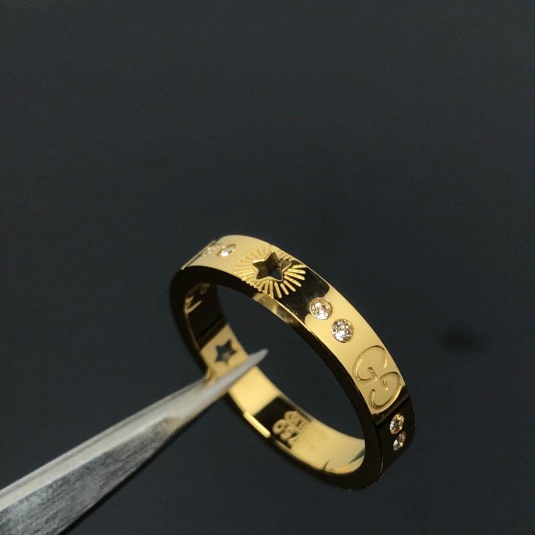 18K Gucci Icon Diamonds Ring