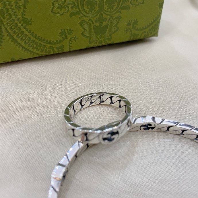 Gucci Interlocking G Wide Ring