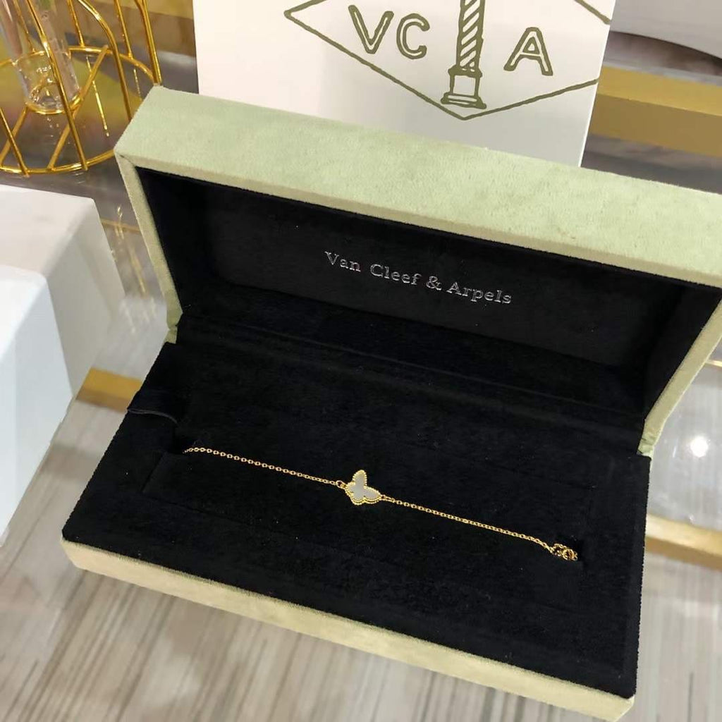18K Van Cleef & Arpels Lucky Alhambra Butterfly Pendant Bracelet