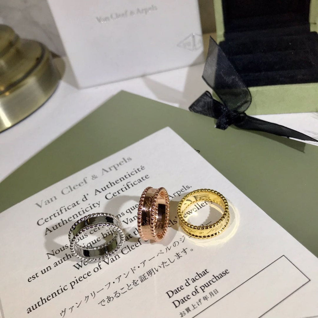 18K Van Cleef & Arpels Yellow Gold Perlee Signature Ring