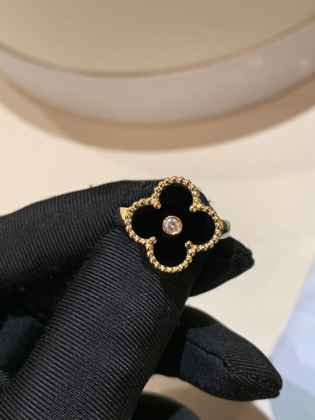 18K Van Cleef & Arpels Vintage Alhambra Black Ring