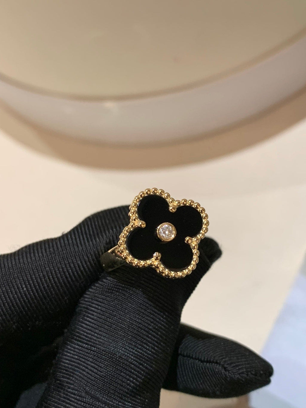 18K Van Cleef & Arpels Vintage Alhambra Black Ring