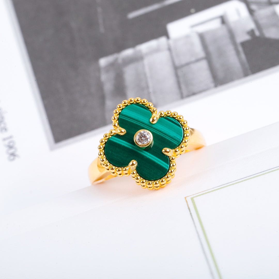 18K Van Cleef & Arpels Vintage Alhambra Malachite Ring