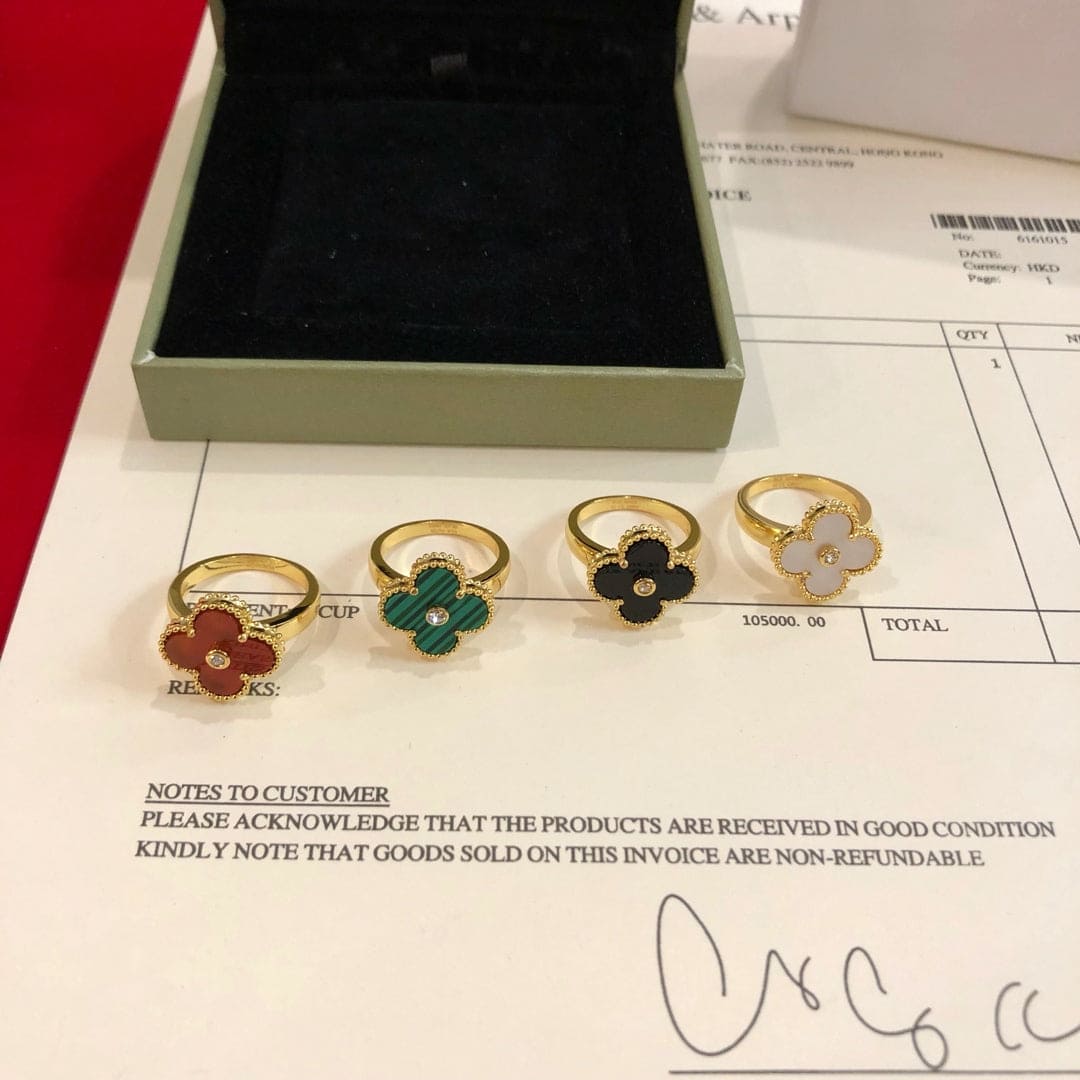 18K Van Cleef & Arpels Vintage Alhambra Pearl Ring