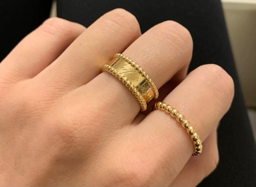 18K Van Cleef & Arpels Yellow Gold Perlee Pearls Of Gold Ring