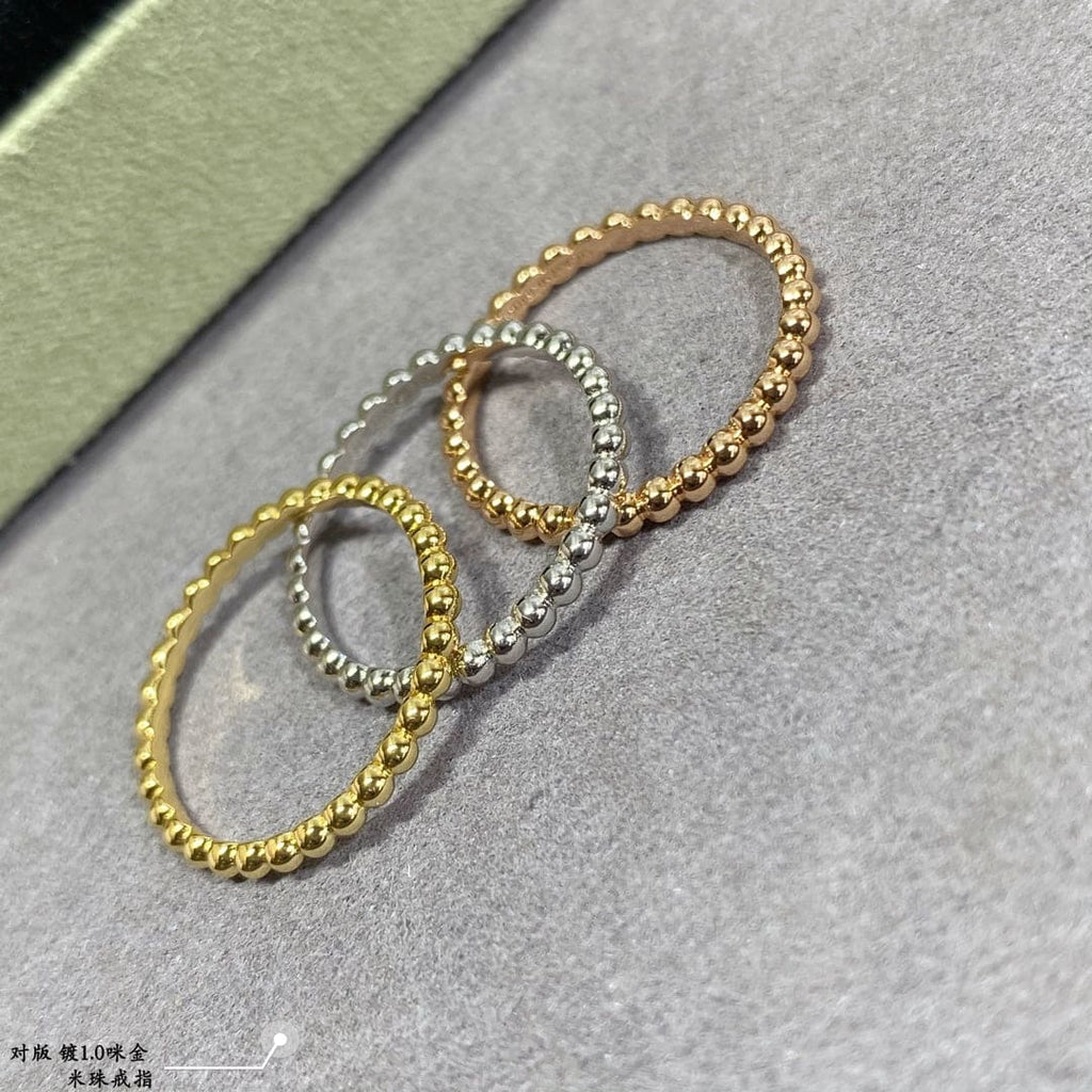 18K Van Cleef & Arpels White Gold Perlee Pearls Of Gold Ring