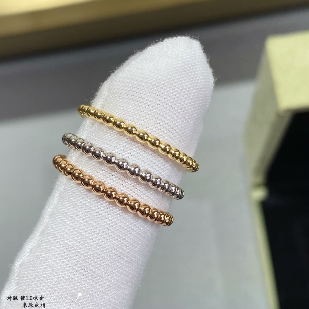 18K Van Cleef & Arpels Rose Gold Perlee Pearls Of Gold Ring