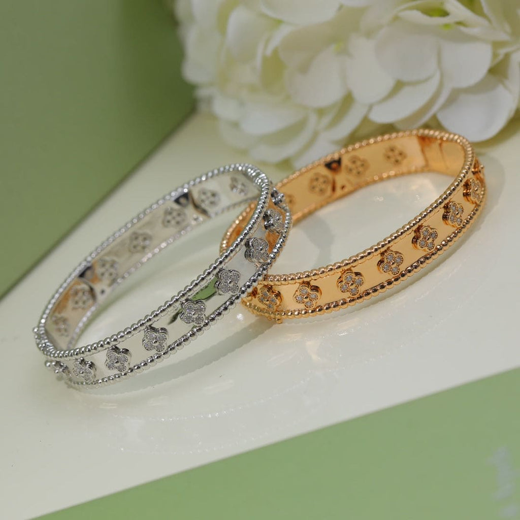 18K Van Cleef & Arpels Yellow Gold Perlee Clovers Bracelet