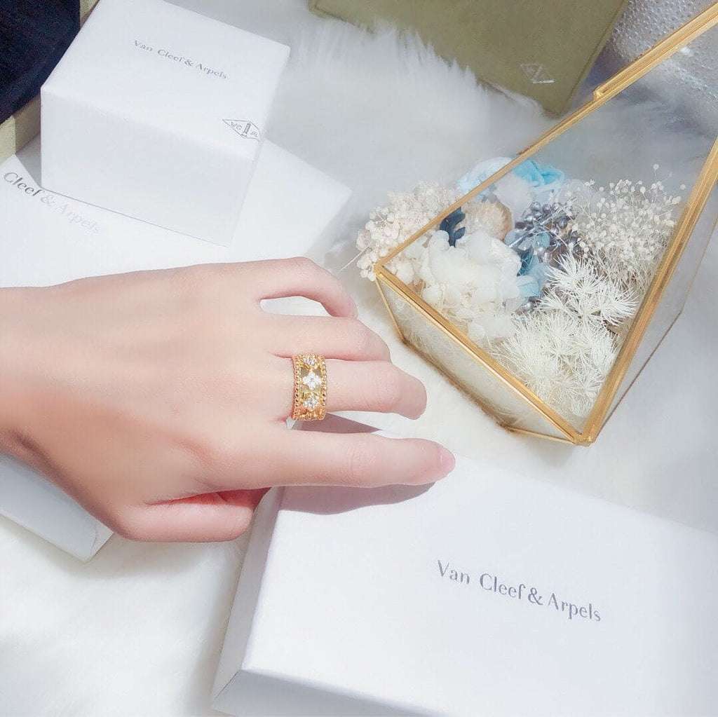18K Van Cleef & Arpels Yellow Gold Perlee Clovers Ring