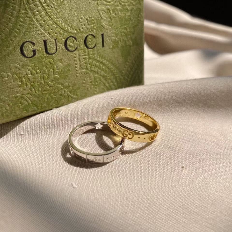 18K Gucci White Gold Ring