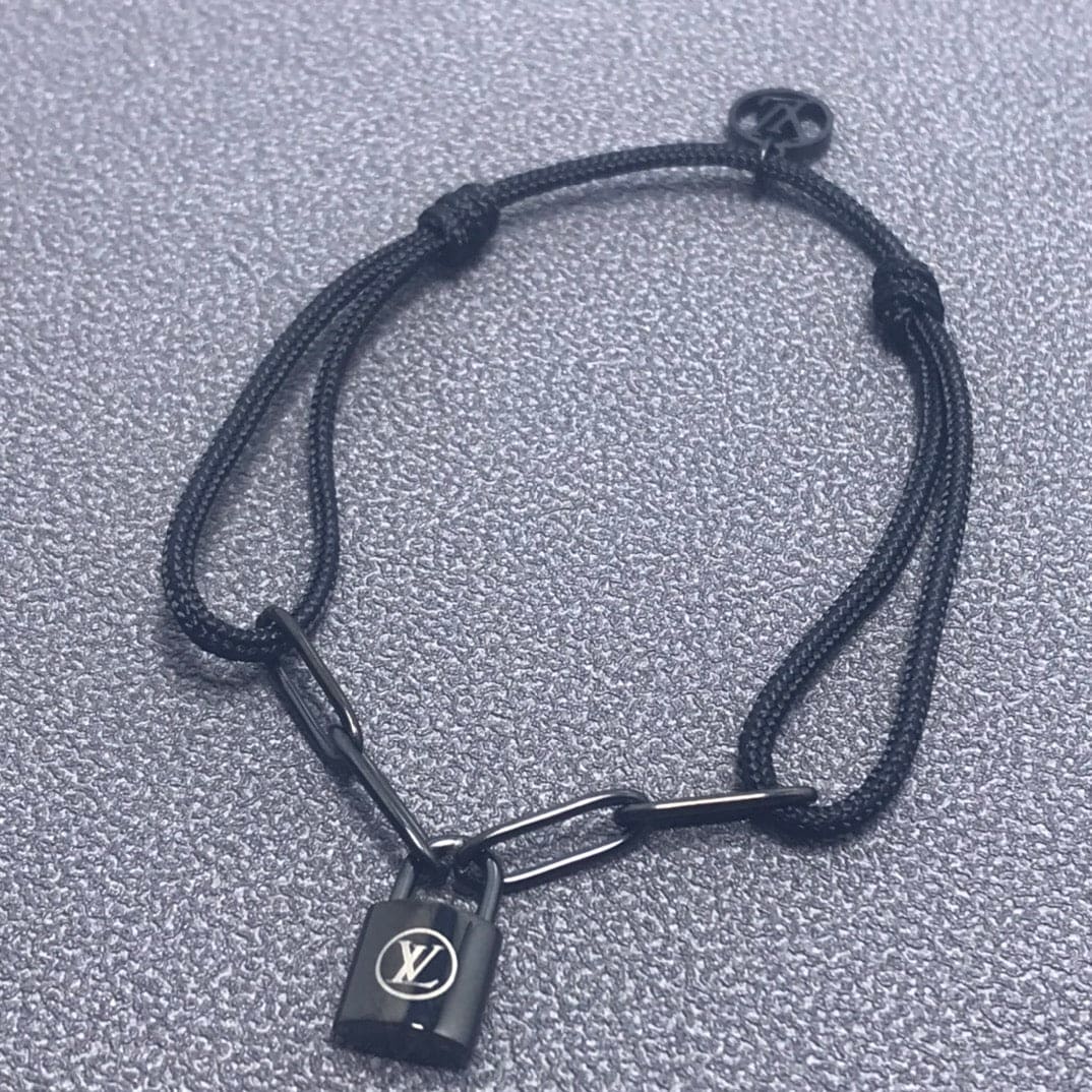 18K Louis Vuitton Silver Lockit Titanium Bracelet