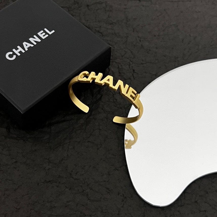 18K Chanel 2022 Vintage Bracelet