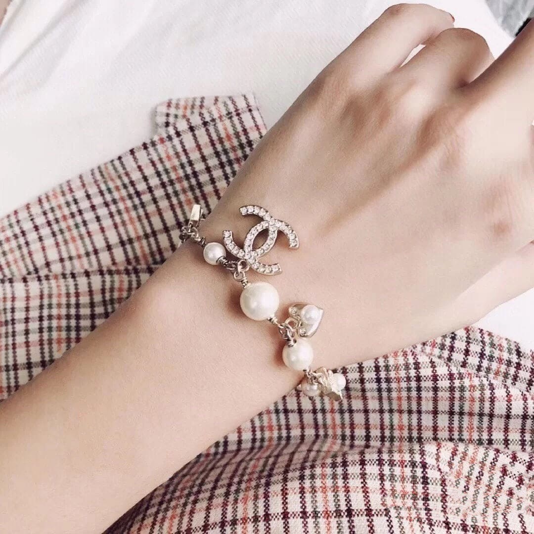18K Chanel Pearls & Diamonds Bracelet