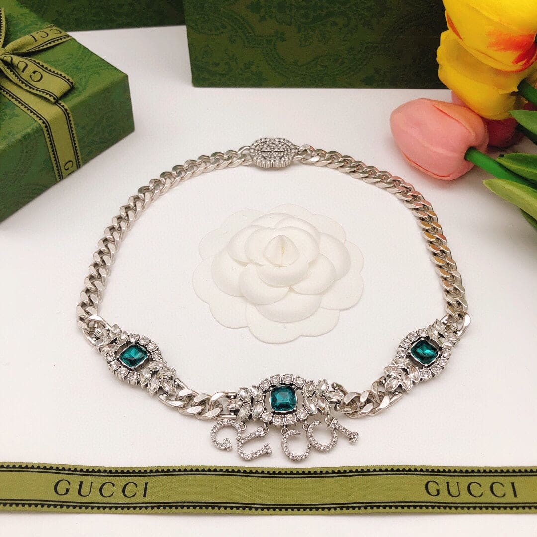 18K Gucci Script Diamonds Necklace